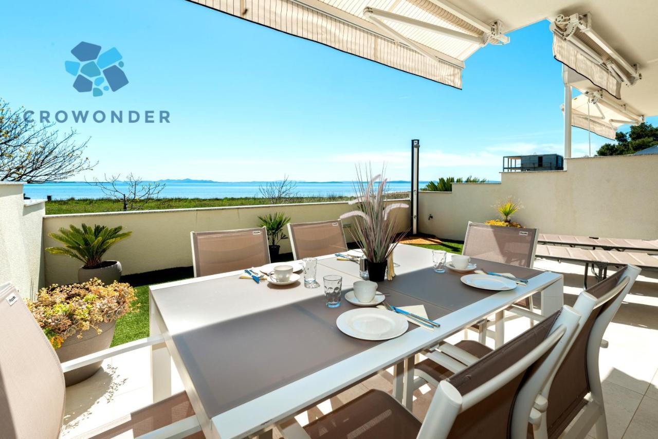 Beachfront Reiterer Villa V2 With Seaview 30 Meters From The Beach - Crowonder Luxury Rent Привлака Экстерьер фото